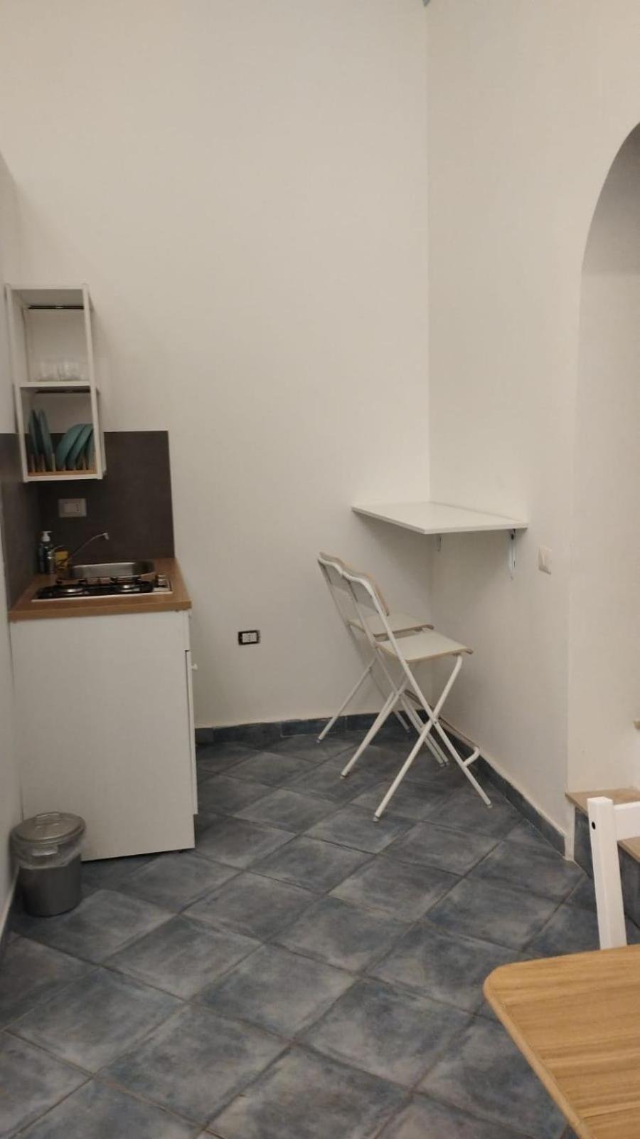 Residence E Appartamenti Bausan ナポリ エクステリア 写真